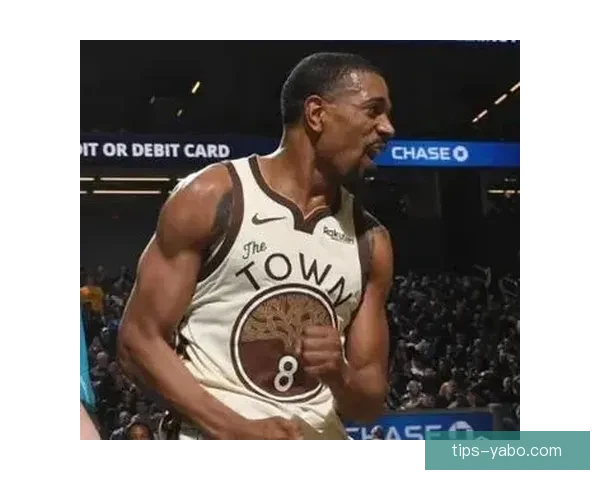 科尔谈梅尔顿拇指伤困扰第三节表现再次失常