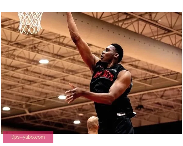 谢泼德单场命中9记三分球创生涯新高 火箭首发战绩飙升至13胜4负